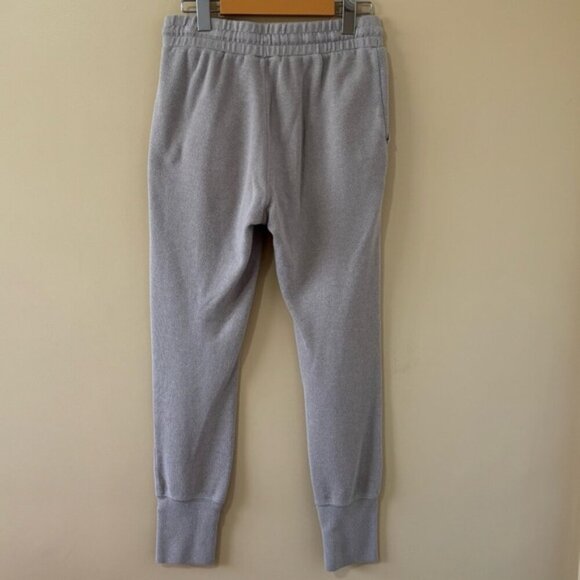 Wilfred FREE| Aritzia Soft Light Grey Oversized Loungewear Pants Joggers Sz XS - Picture 3 of 3